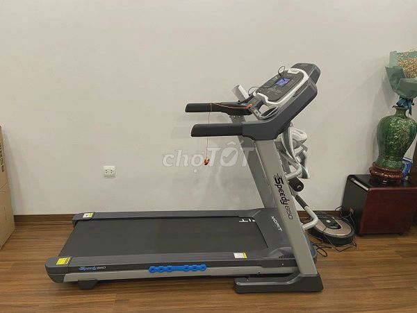 Máy chạy bộ điện Mofit SP650 Xám, Đen