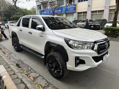 Toyota Hilux sx 2018 đky 2019 số tự động
