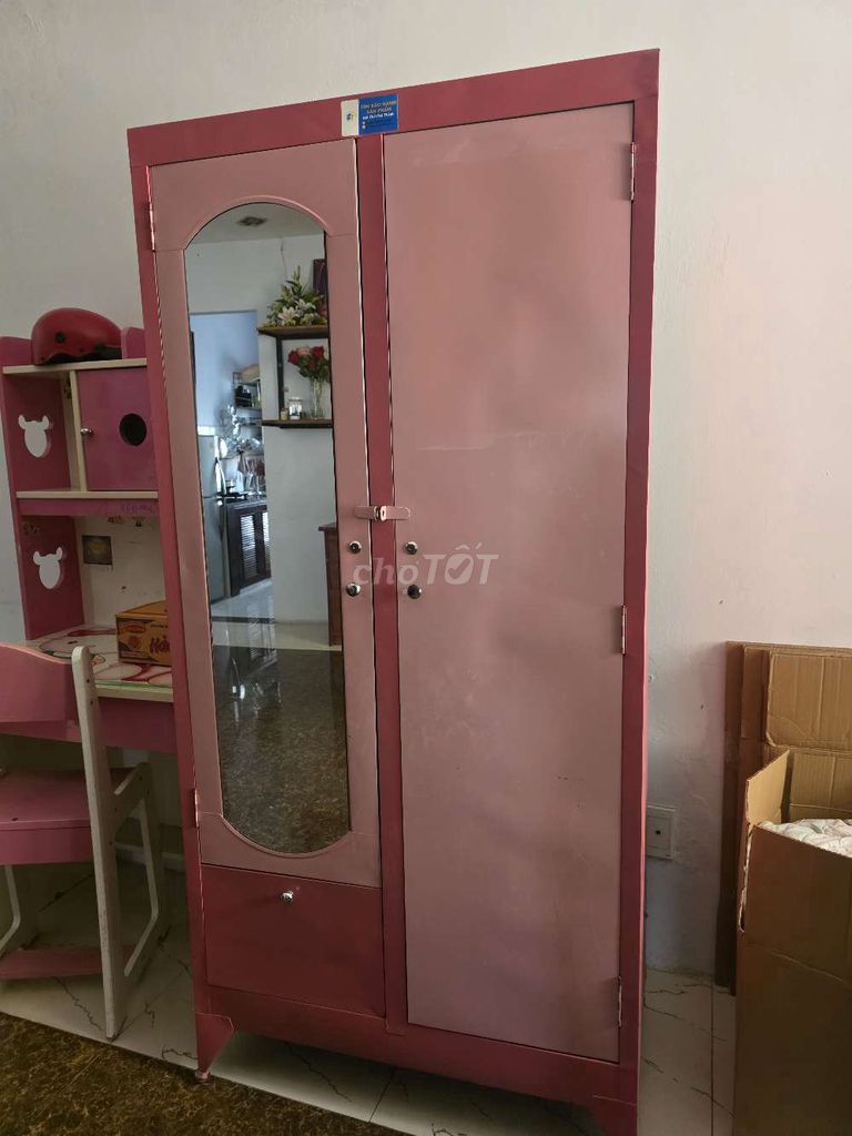 Tủ quần áo Nhôm Hồng Hiện đại Dễ lắp ráp. Mua bán Tủ, kệ gia đình tại Quận Tân Phú Tp Hồ Chí Minh được đăng bởi Tram Tran hình 1