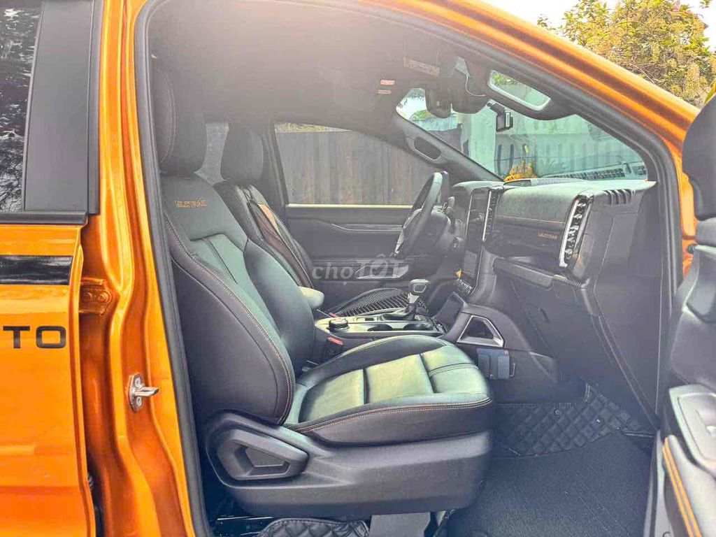 WILDTRAK 2025 XE LƯỚT ĐI KỸ-ODO CHỈ 10,500KM. Mua bán Ô tô tại Quận 10 Tp Hồ Chí Minh được đăng bởi Duy Tô Sài Gòn Ford hình 10