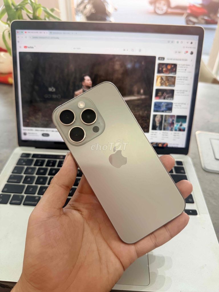 Apple iPhone 15 Pro 128GB Titan. Mua bán Điện thoại tại Quận Ngũ Hành Sơn Đà Nẵng được đăng bởi Nghĩa  hình 1