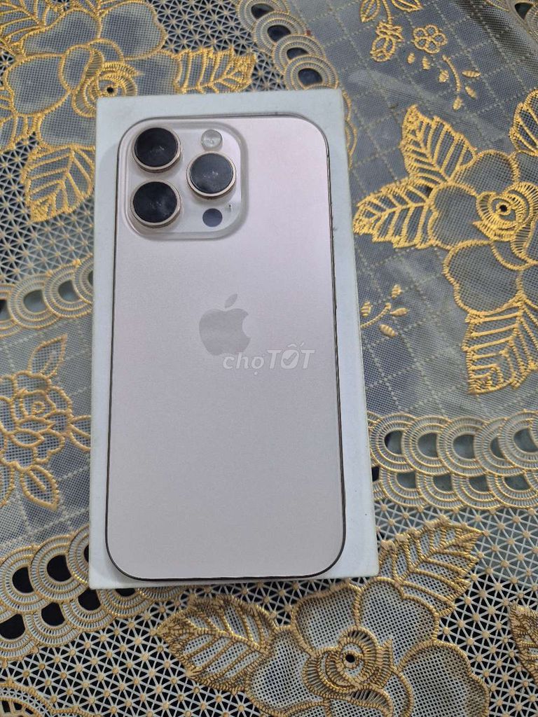 iPhone 16 Pro 128GB Vàng Việt Nam. Mua bán Điện thoại tại Huyện Nhà Bè Tp Hồ Chí Minh được đăng bởi trường thịnh hình 1