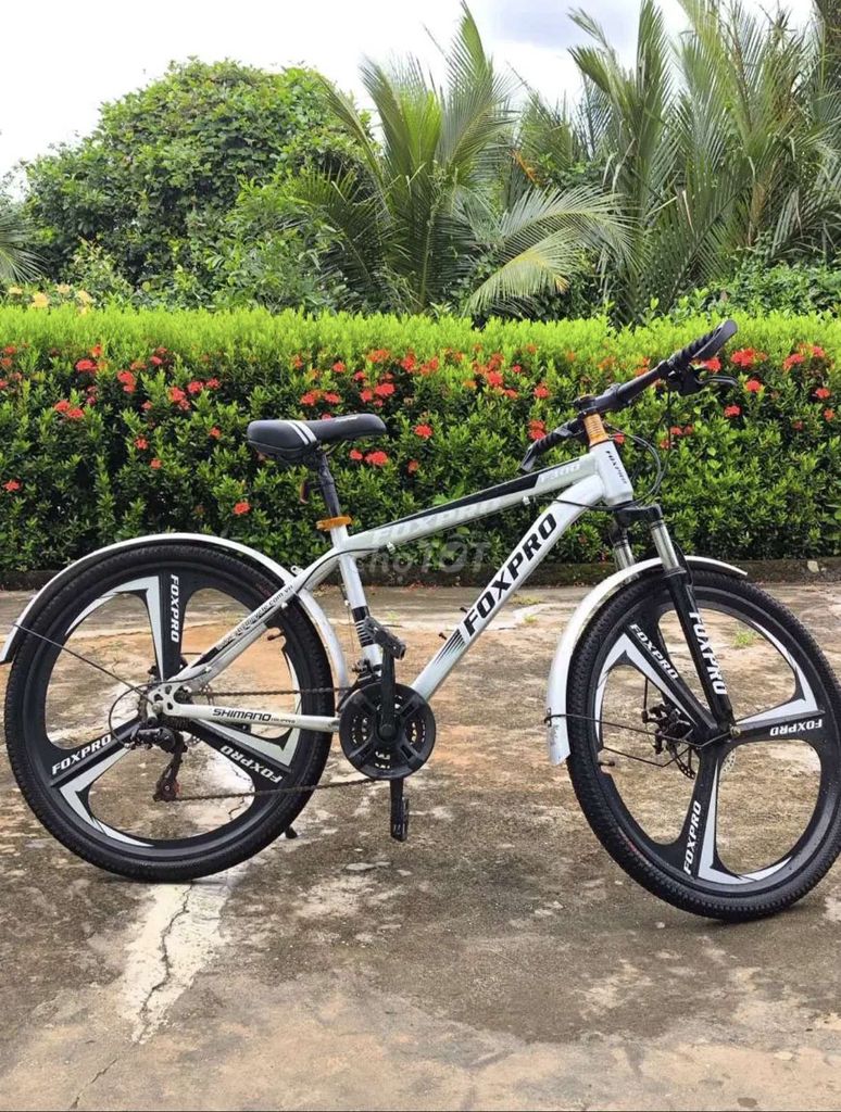 Cần bán xe đạp giá siu rẻ. Mua bán Xe đạp tại Huyện Vĩnh Thuận Kiên Giang được đăng bởi Lê Khả hình 2