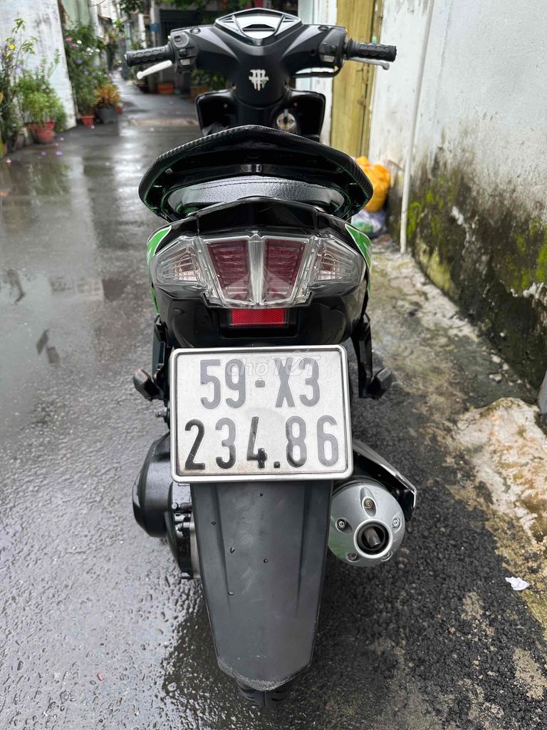 🛵🛵🛵 Yamaha Luvias bstp phát lộc. Mua bán Xe máy tại Quận Gò Vấp Tp Hồ Chí Minh được đăng bởi Trí Nguyễn hình 5