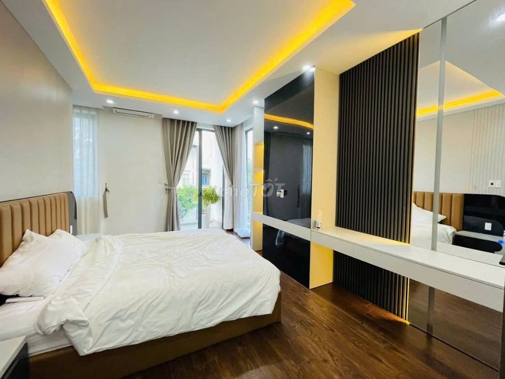 Corner 5-bedroom villa with garden near Lotte Mart — photo 11