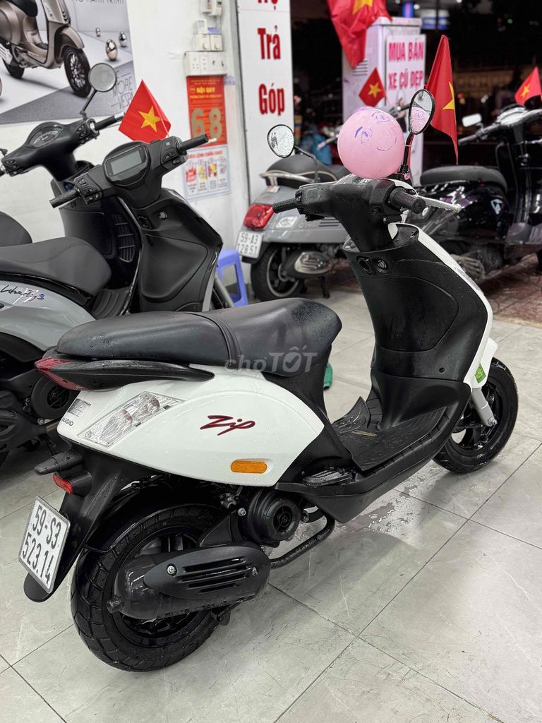 zip 100cc . xe cọp chạy đúng 6000km . bao zin êm. Mua bán Xe máy tại Quận Phú Nhuận Tp Hồ Chí Minh được đăng bởi  vespa Nam Phương hcm  hình 5