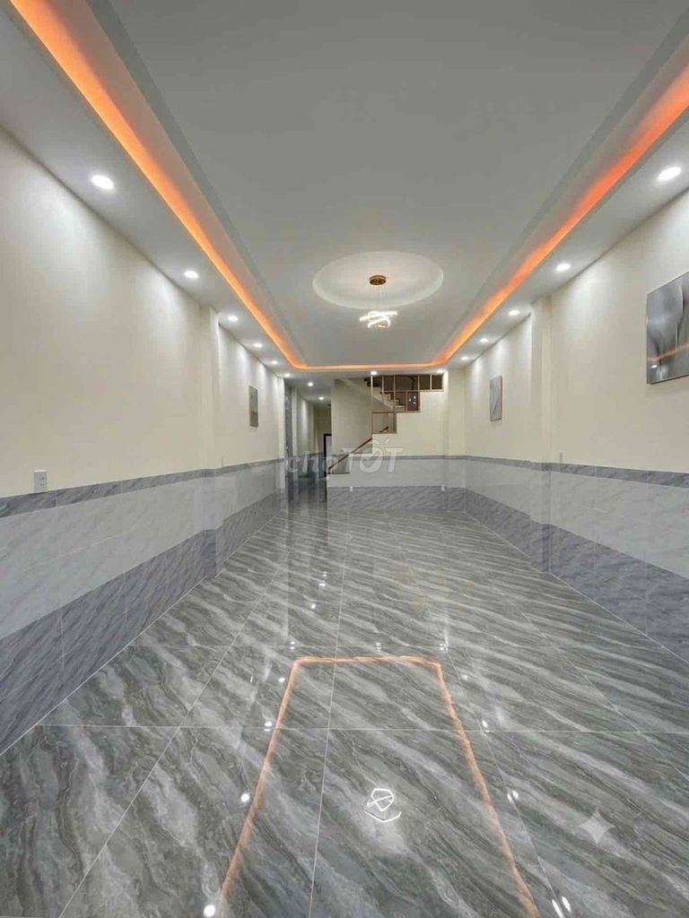 Дом на Le Trong Tan, Pham Dang Giang, рядом с Aeon Tan Phu, 90 кв.м