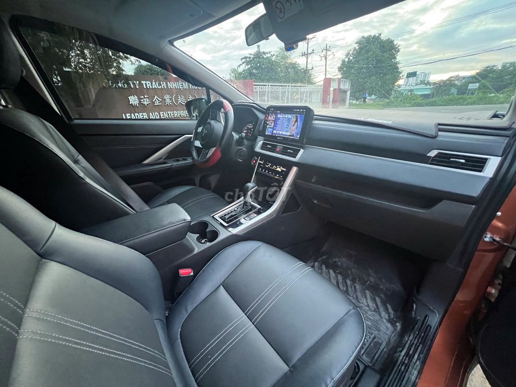 Mitsu Xpander cross 22  cam 360 độ QSD chính hãng. Mua bán Ô tô tại Huyện Hóc Môn Tp Hồ Chí Minh được đăng bởi XE MỚI VÀ QUA SỬ DỤNG CHÍNH HÃNG hình 2