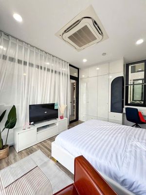 CHDV NGUYỄN THỊ THẬP, Ô TÔ ĐỖ CỬA, 4 TẦNG BTCT, 50TR/THÁNG, NHỈNH 7 TỶ. Mua bán nhà ở tại Quận 7 Tp Hồ Chí Minh được đăng bởi BÙI THANH TÙNG