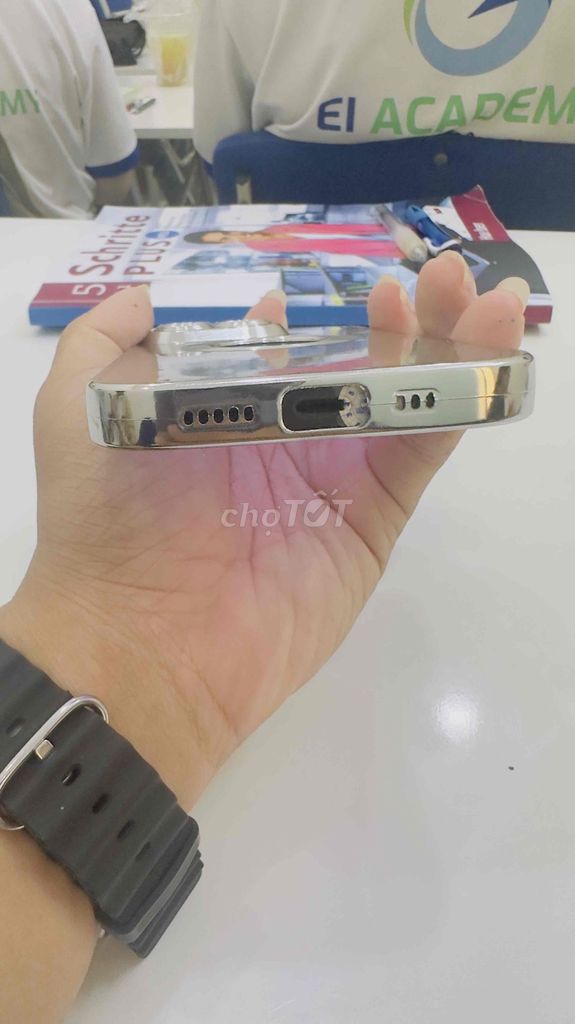Apple iPhone 14 Pro 128GB Đen 98%. Mua bán Điện thoại tại Thành phố Thủ Đức Tp Hồ Chí Minh được đăng bởi Hoàng Bảo hình 1