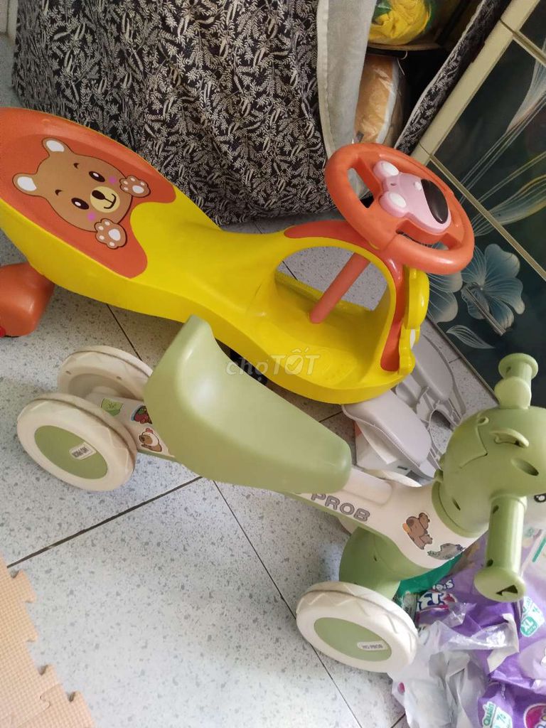 Xe lắc Unisex màu Vàng. Mua bán Sở thích khác tại Thành phố Thủ Dầu Một Bình Dương được đăng bởi ngan hình 1