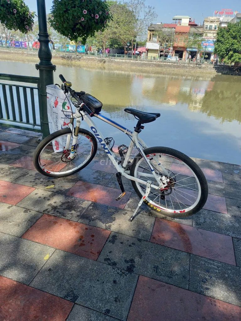 Xe đạp địa hình Giant khung nhôm ALUXX. Mua bán Xe đạp tại Quận Lê Chân Hải Phòng được đăng bởi Hải Anh Audio hình 3