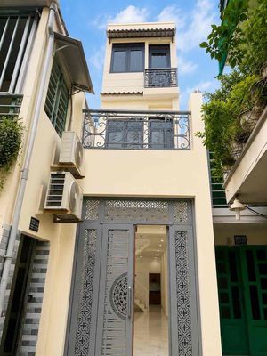 Nhà Đẹp Q4  TPHCM