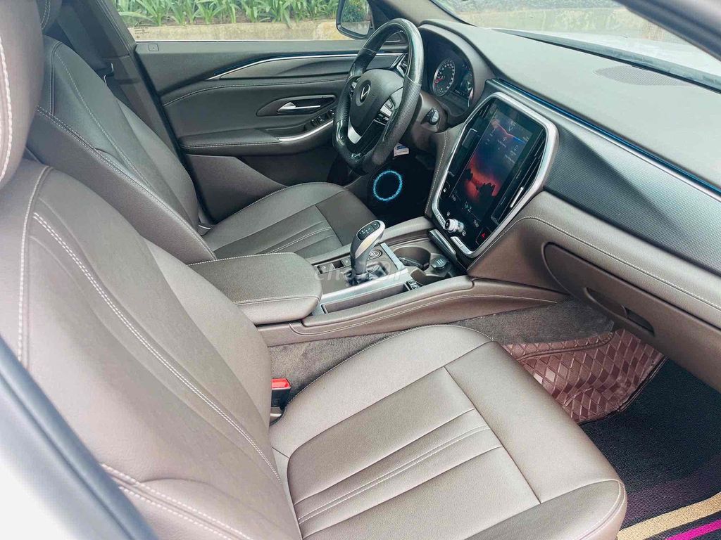 VinFast Lux A2.0 2020 Plus 2.0 AT - 50000 km