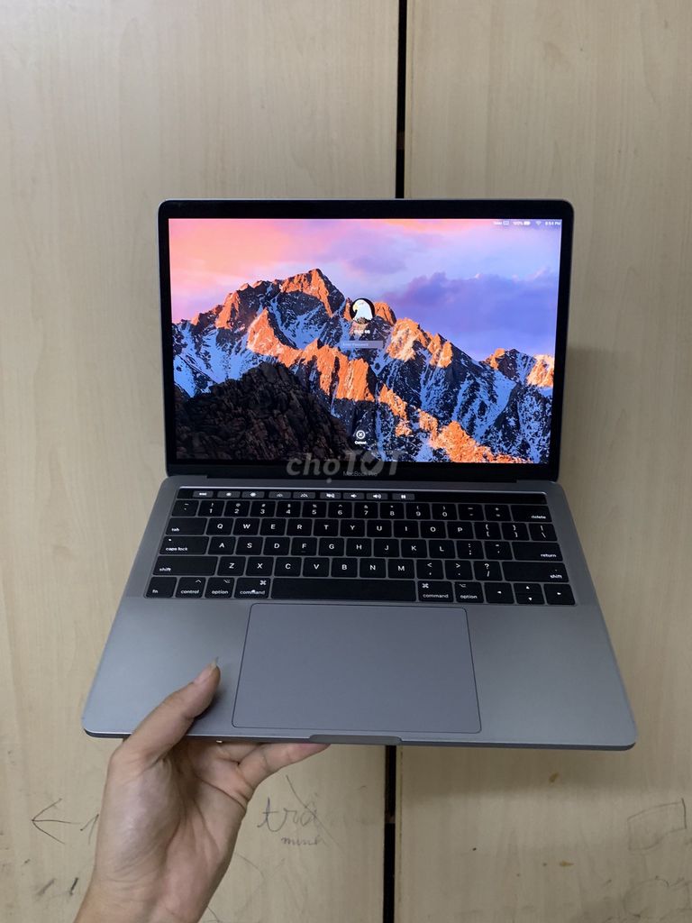 Apple MacBook Pro 2017 i5 8GB/500GB SSD Xám. Mua bán Laptop tại Quận Thanh Xuân Hà Nội được đăng bởi Trần Trung Kiên hình 1