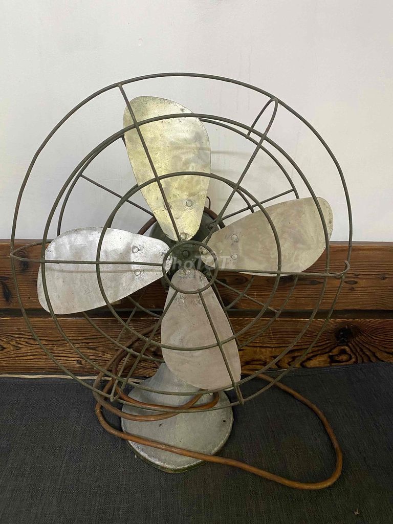 Bán cây quạt mĩ chạy tốt. Mua bán Đồ sưu tầm, đồ cổ tại Quận Hải Châu Đà Nẵng được đăng bởi Mạnh dũng hình 1