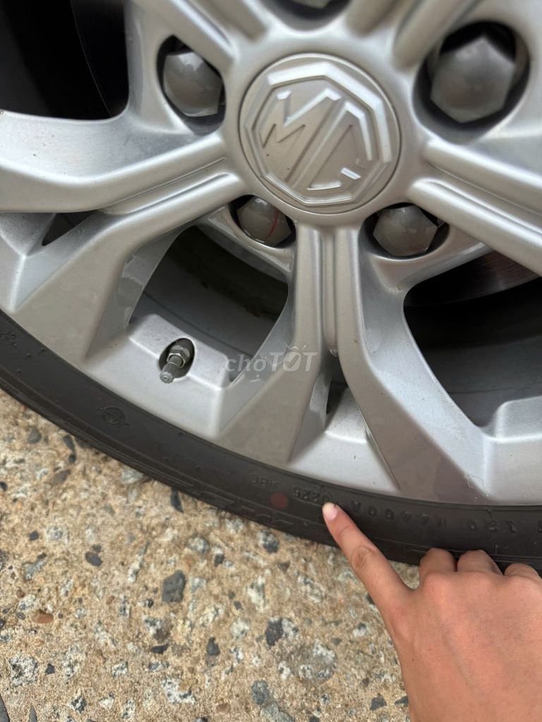 MG MGZS 2025 Standard 1.5 AT 2WD - 3900 km. Mua bán Ô tô tại Quận Cẩm Lệ Đà Nẵng được đăng bởi Nguyễn Đức Trưởng hình 17