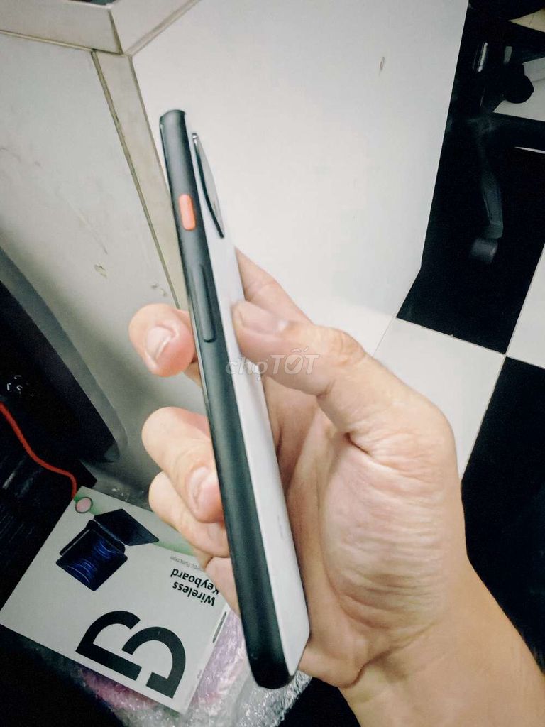 Google Pixel 4 Trắng Quốc tế. Mua bán Điện thoại tại Thành phố Vũng Tàu Bà Rịa - Vũng Tàu được đăng bởi Mèo hình 1