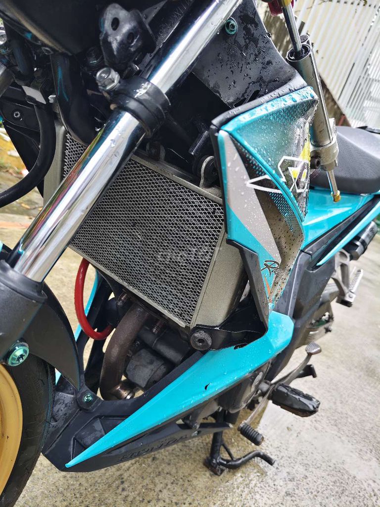 Honda Sonic Xanh dương Đen. Mua bán Xe máy tại Thành phố Thủ Đức Tp Hồ Chí Minh được đăng bởi huy hoàng  hình 4