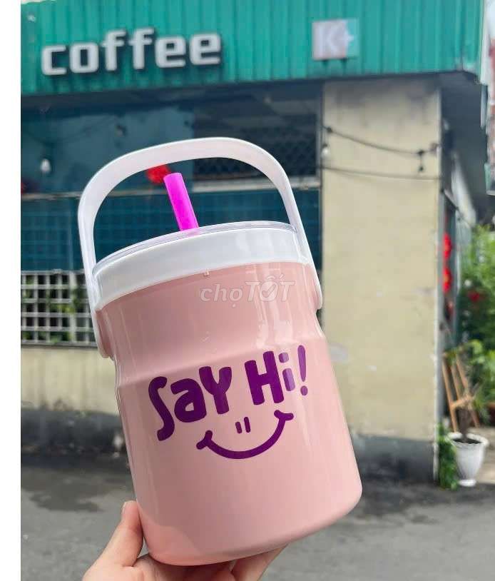 XÔ TRÀ SỮA 1L SAY HI KÈM ỐNG HÚT
Jakakab