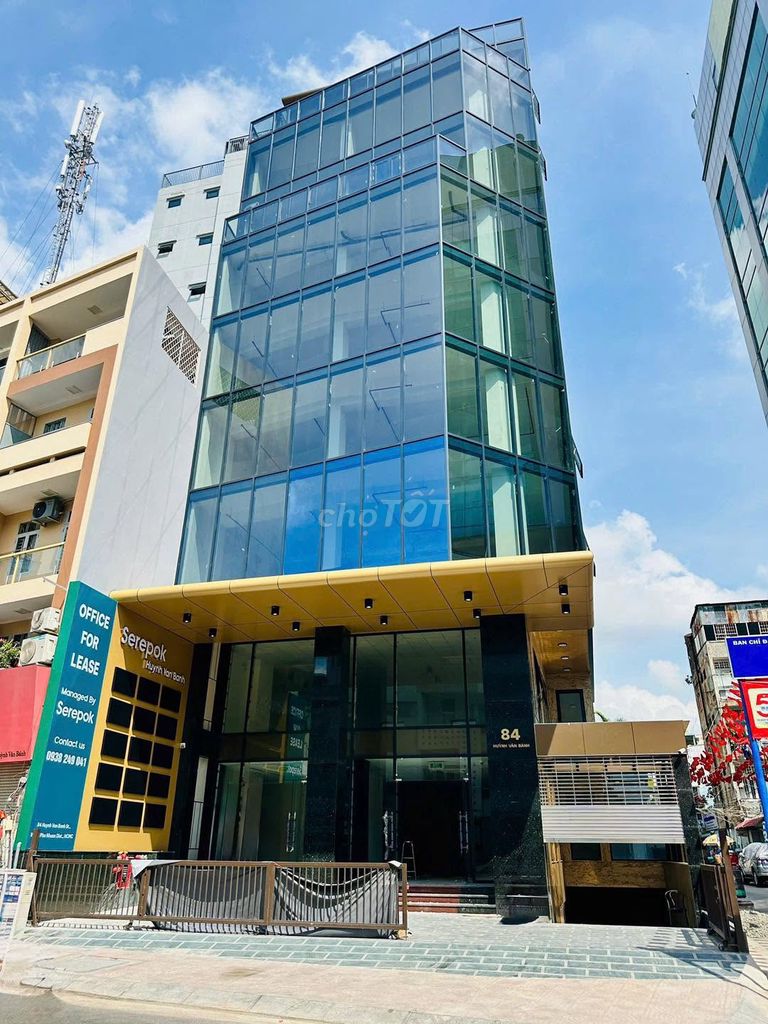 VỊ TRÍ ĐẮC ĐỊA- TÒA NHÀ GÓC 2 MẶT TIỀN NGUYỄN TRÃI Q1 NGAY CỐNG QUỲNH
