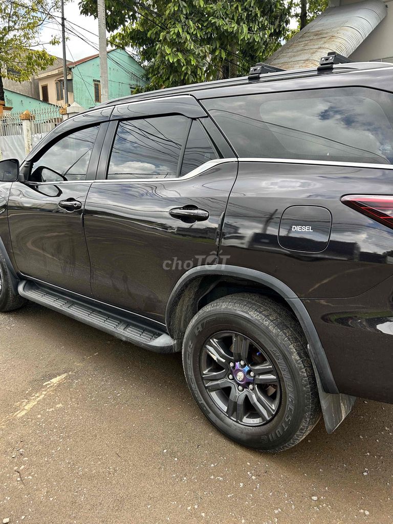 Toyota Fortuner 2019 2.4G 4x2 MT - 220000 km. Mua bán Ô tô tại Huyện Tân Phú Đồng Nai được đăng bởi Đạt hình 2