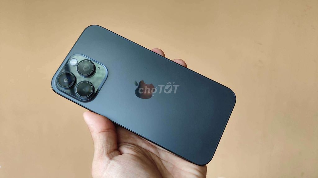 iPhone 15 Pro Max 1TB Đen quốc tế. Mua bán Điện thoại tại Quận Tân Phú Tp Hồ Chí Minh được đăng bởi LUCKY SHOP hình 1