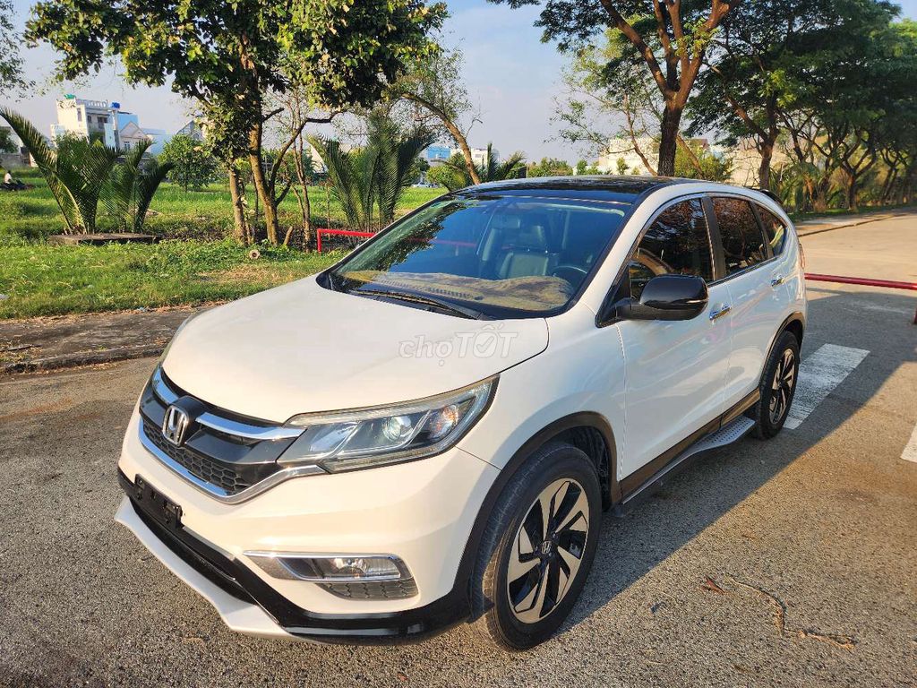 Honda CRV 2017 Trắng 5 chỗ. Mua bán Ô tô tại Quận Bình Thạnh Tp Hồ Chí Minh được đăng bởi thanh hình 3