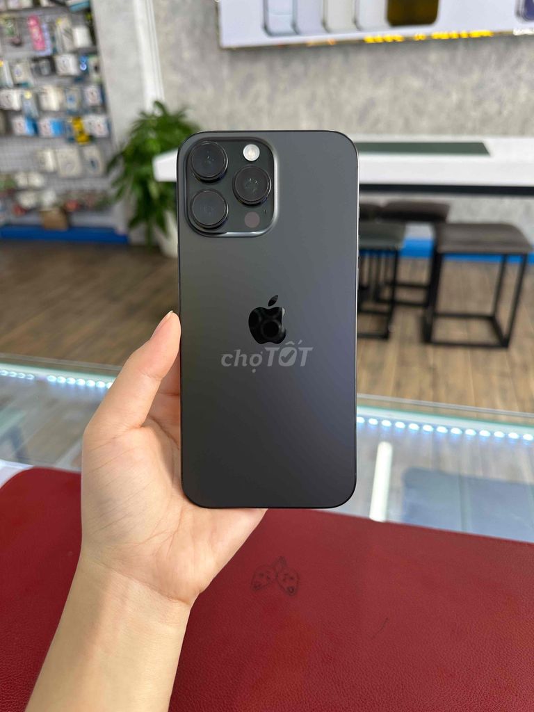 Apple iPhone 16 Pro Max 256GB Đen LL/A. Giá 23. X. Mua bán Điện thoại tại Thành phố Thủ Dầu Một Bình Dương được đăng bởi Phong Le hình 1