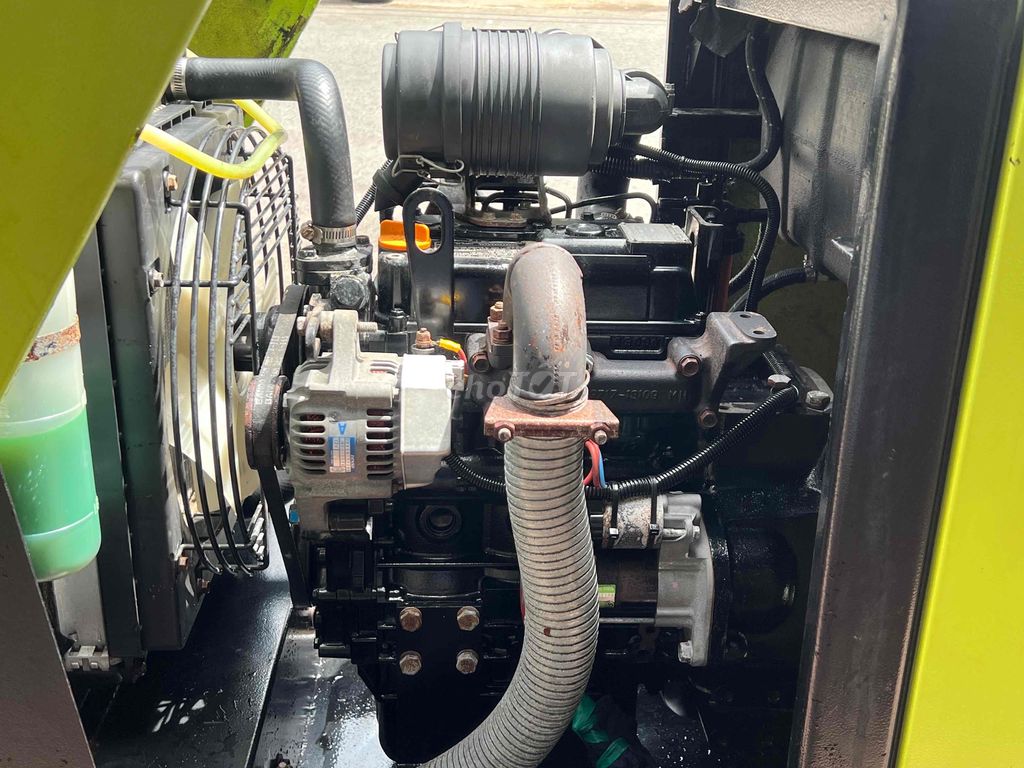 Máy phát điện dầu Diesel 9KW của pháp, mới chạy 9h. Mua bán Đồ chuyên dụng, Giống nuôi trồng tại Thành phố Thuận An Bình Dương được đăng bởi Tường Nhi PR hình 3