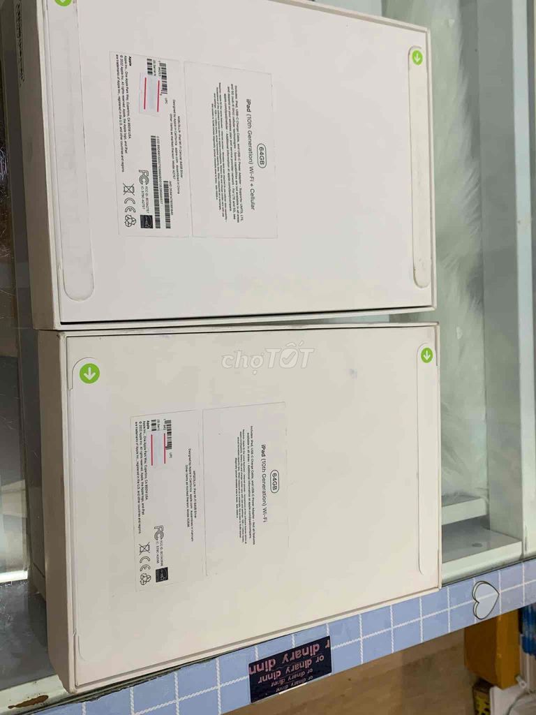 bán ipad gen 10/64gb wifi và 5g newseal mới 100%