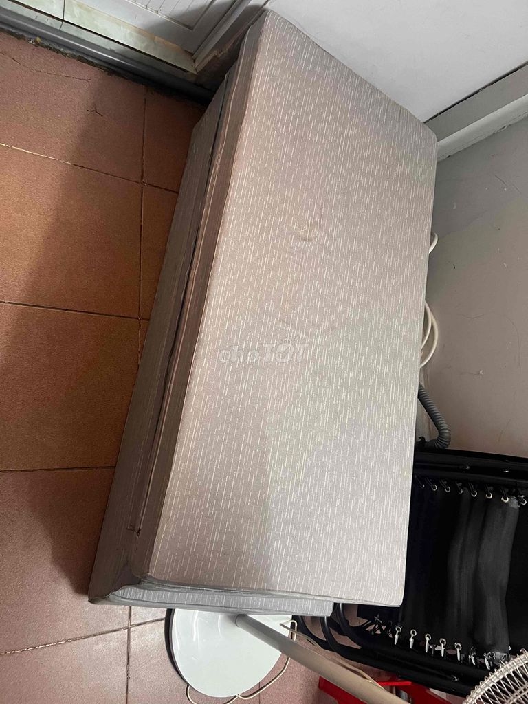 Đệm Everon 1m4x2m 98%. Mua bán Giường, chăn ga gối nệm tại Quận 1 Tp Hồ Chí Minh được đăng bởi Phạm Quang Tuyến hình 1