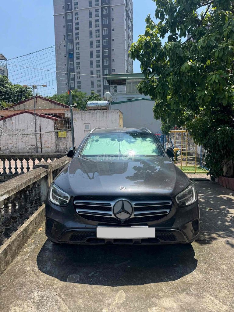 Mercedes-Benz GLC 200 4matic 2020 Серый 50000 км