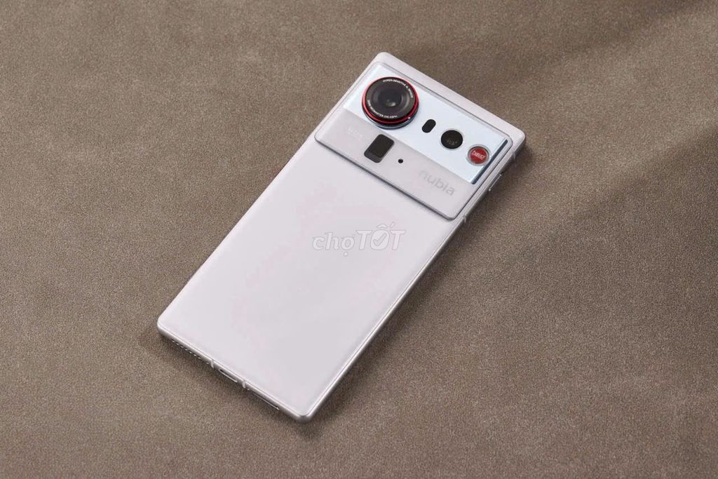 ZTE nubia Z80 Ultra New 100% - Có Góp. Mua bán Điện thoại tại Thành phố Thủ Dầu Một Bình Dương được đăng bởi Vio Store Thủ Dầu Một hình 1