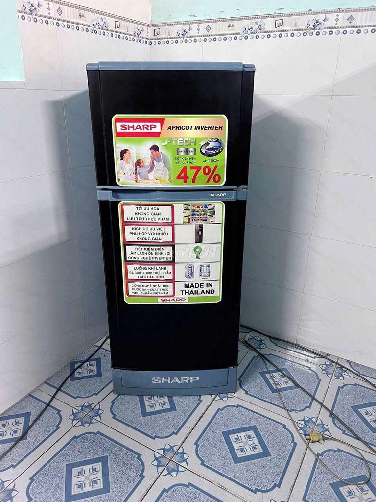 Tủ lạnh Sharp 165L ko đóng tuyết . Mua bán Tủ lạnh tại Huyện Hóc Môn Tp Hồ Chí Minh được đăng bởi Phương Mai hình 1