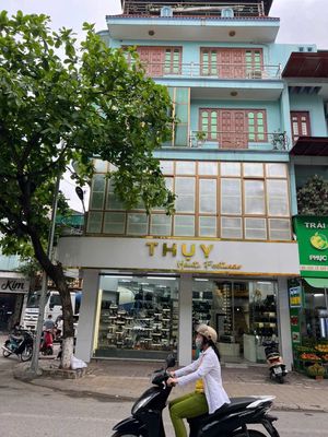 CHO THUÊ NHÀ 2 MẶT TIỀN - VỊ TRÍ KD ĐẮC ĐỊA NHẤT ĐƯỜNG LÊ QUÝ ĐÔN. Cho thuê văn phòng, mặt bằng kinh doanh tại Thành phố Thái Bình Thái Bình được đăng bởi Trần Vũ Thùy Dương