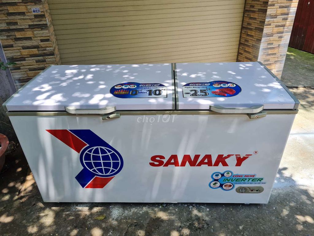 Tủ đông mát sanaky 660L