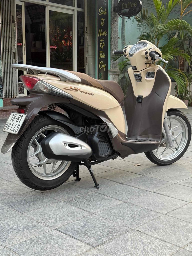 Honda SH Mode 2018 màu Kem. Mua bán Xe máy tại Thành phố Nam Định Nam Định được đăng bởi Bảo Nhi Trần hình 6