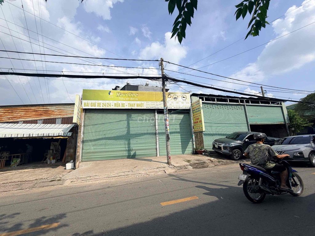 cho thuê kho xưởng mặt tiền Phạm đăng giảng, 600m2, mặt tiền đường 20m
