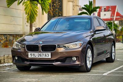 BMW 320i 2014 mới đi 74.000 KM. Xe zin CỰC NGON.. Mua bán Ô tô tại Quận Tân Phú Tp Hồ Chí Minh được đăng bởi Nhật Tân