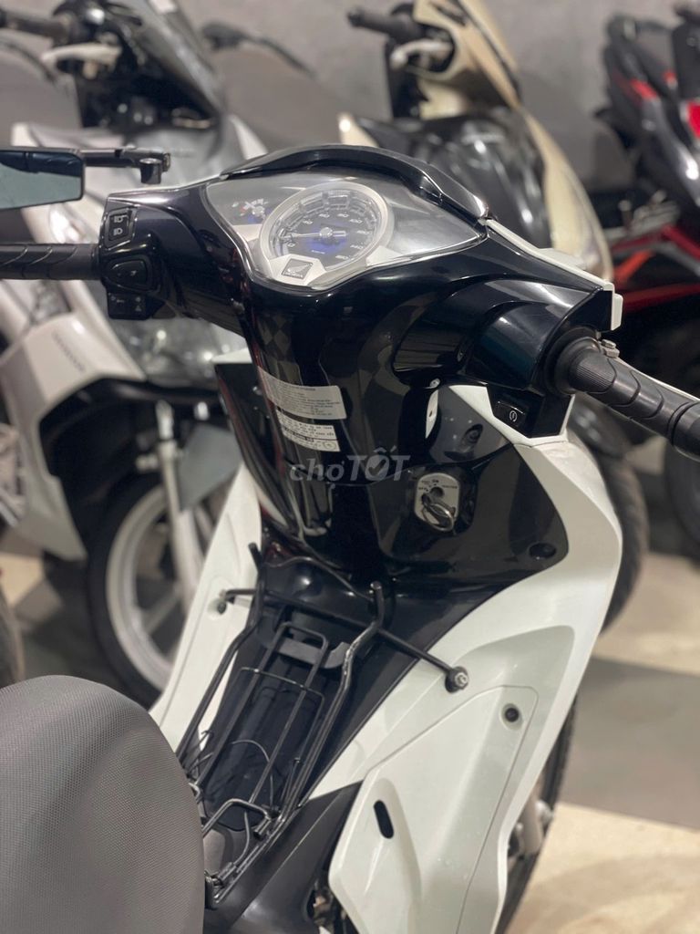 Xe máy Honda Future 2021 màu trắng. Mua bán Xe máy tại Huyện Trảng Bom Đồng Nai được đăng bởi Của Hàng Xe Máy U Phong hình 6