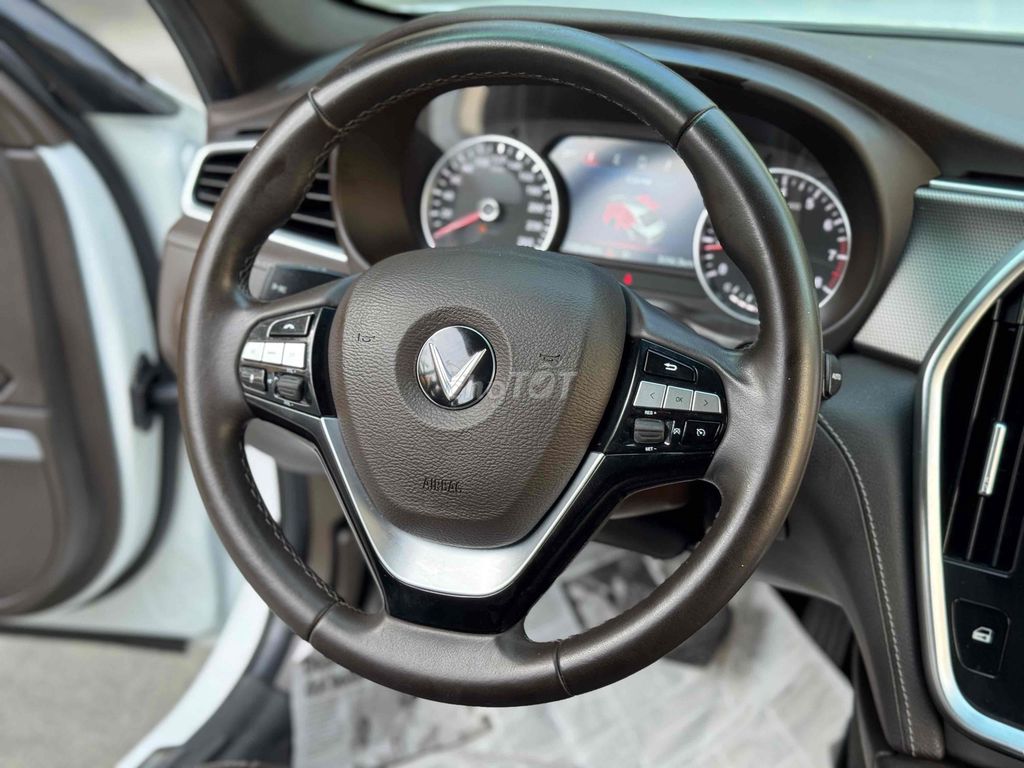 Ban VinFast Lux A2.0 2022 A2.0 Tiêu chuẩn. Mua bán Ô tô tại Thành phố Thủ Đức Tp Hồ Chí Minh được đăng bởi Hoàng Gia Auto hình 10