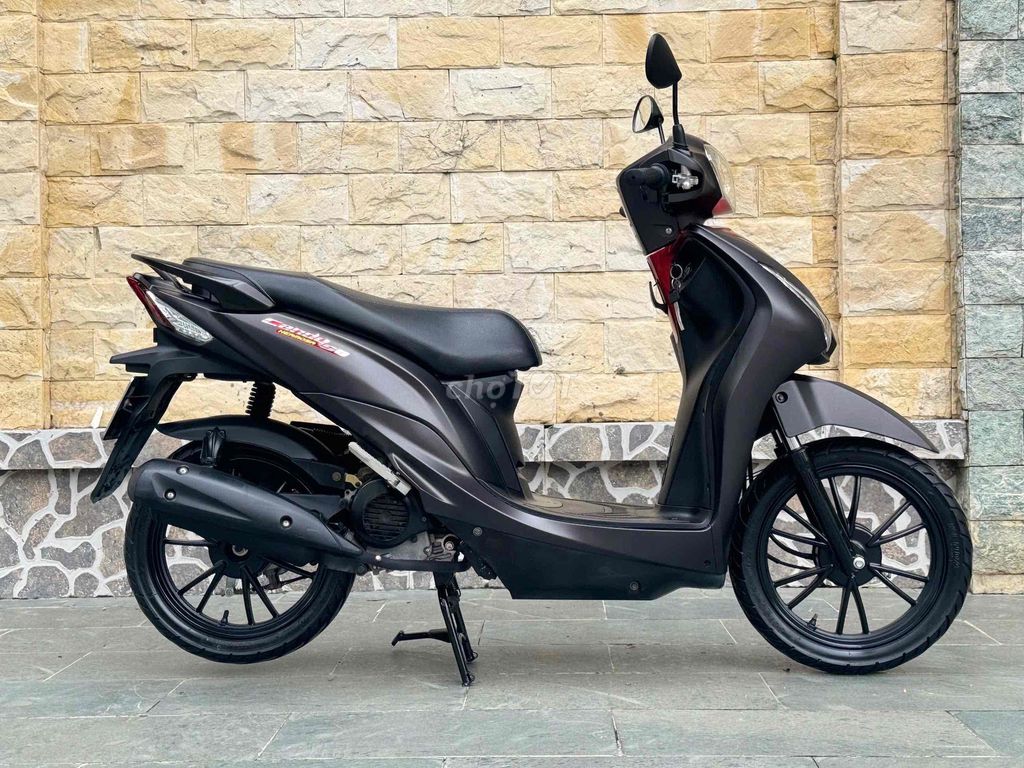 Kymco hemosa 50cc đen nhám máy zin 100% 2023. Mua bán Xe máy tại Quận Cầu Giấy Hà Nội được đăng bởi nguyễn bích thuỷ hình 4