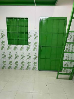 Phòng trọ 24m2 (luôn gác)  mới sửa đường Ngô Chí Quốc, P.Bình Chiểu