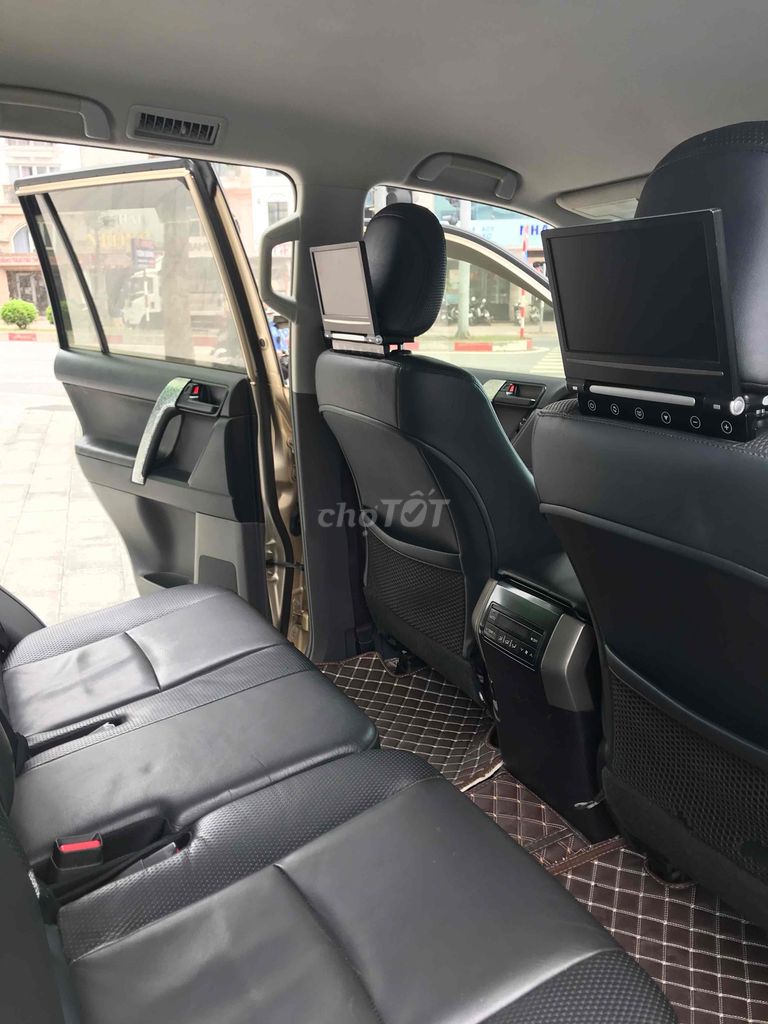 Toyota Prado TXL 2.7L siêu mới. Mua bán Ô tô tại Quận Long Biên Hà Nội được đăng bởi Auto Tuấn Huyền hình 10