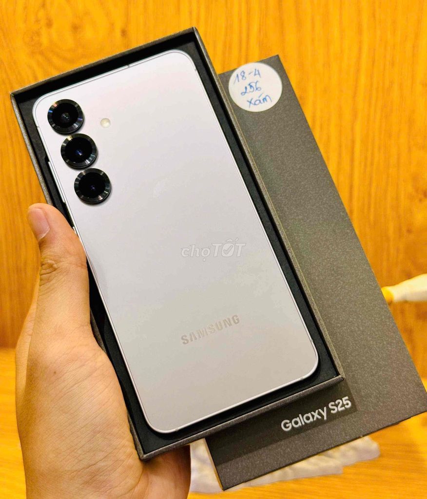 Samsung S25 5G 256GB BH hãng 5/2027. Mua bán Điện thoại tại Quận 10 Tp Hồ Chí Minh được đăng bởi Trần Như Ngọc hình 1