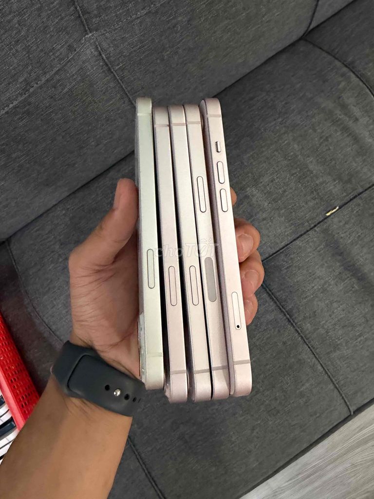 Apple iPhone 13 Nhiều màu. Mua bán Điện thoại tại Quận Bình Thạnh Tp Hồ Chí Minh được đăng bởi Chí Trần hình 1