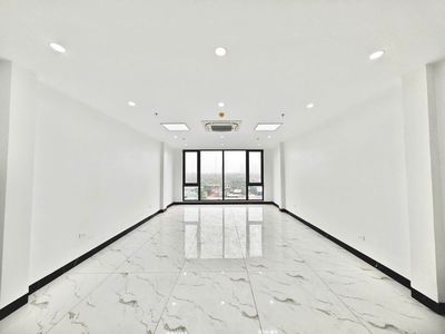 Cho thuê văn phòng The Manor 50m2 vuông đét view bát ngát chỉ 8tr. Cho thuê văn phòng, mặt bằng kinh doanh tại Huyện Thanh Trì Hà Nội được đăng bởi Thùy Linh