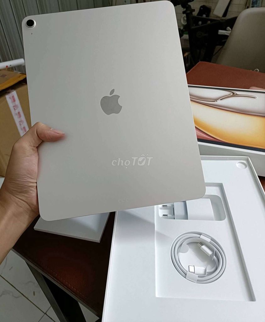Air M4 Wifi 13 inch 128GB Starlight new openbox VN. Mua bán Máy tính bảng tại Quận Thanh Khê Đà Nẵng được đăng bởi TT PHONE SALE GIÁ SỈ hình 1