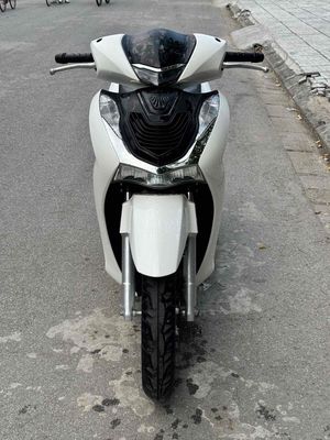 SH Nguyên Bản 2020 Siêu Chất_Bảo Hành 3 Năm. Mua bán Xe máy tại Huyện Gia Lâm Hà Nội được đăng bởi Xe Máy Phúc Hưng